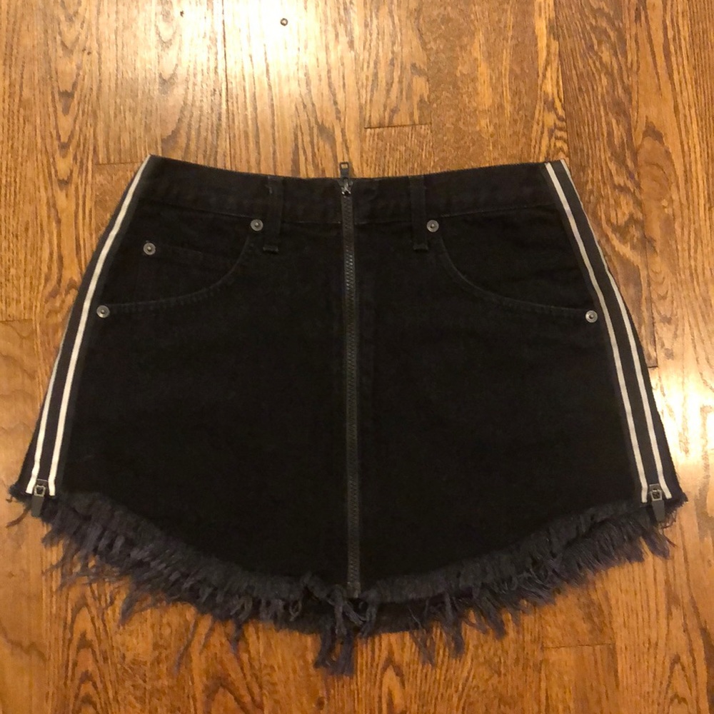 Carmar black denim zippered miniskirt with side reflective stripe size 27